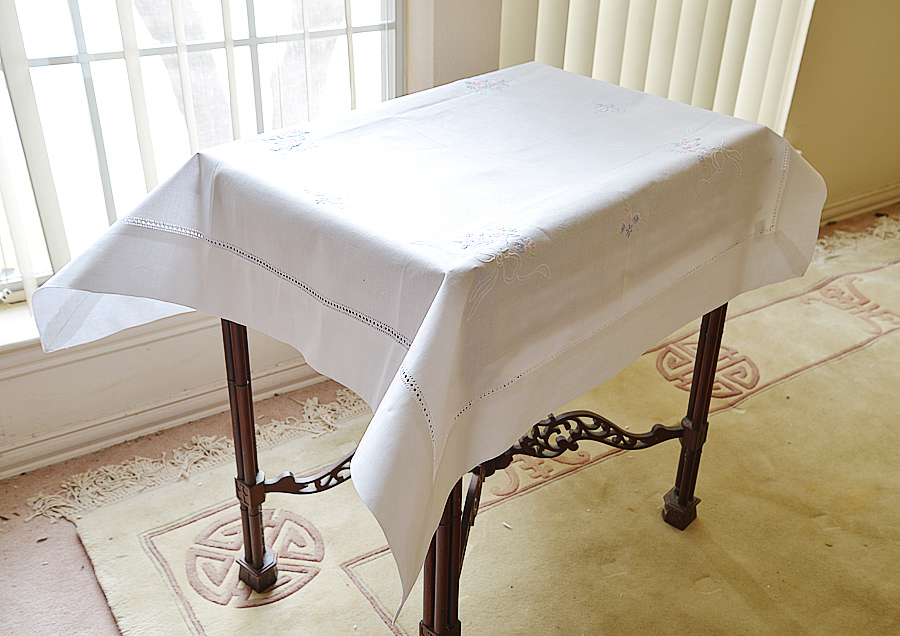 Rose Embroidered Square Tablecloths