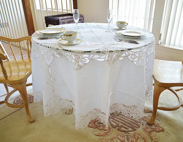 Battenburg 90" Round Tablecloth