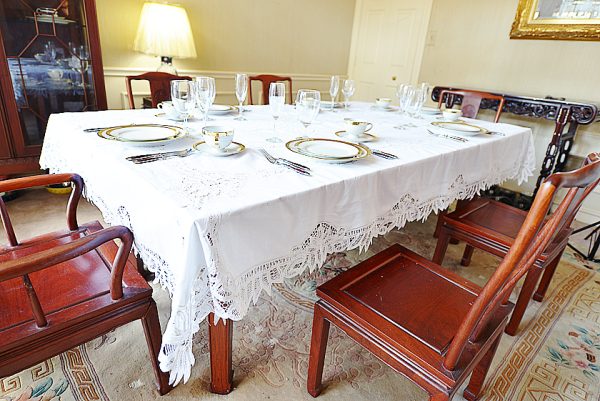 Battenburg Lace Tablelcoth