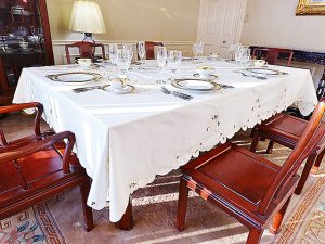 Rectangular Tablecloth. Imperial Embroidery. White Color