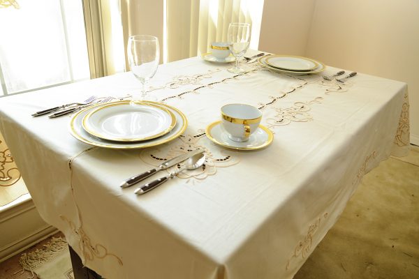 Pearl ivory color imperial embroidery tablecloth