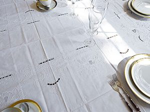 Rectangular Tablecloth. Tiffany Embroidered & Napkins